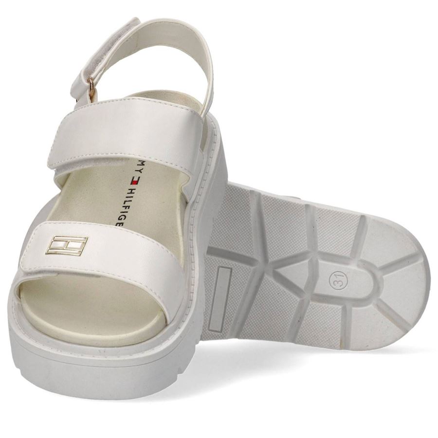  Tommy Hilfiger | T3A2342840326128